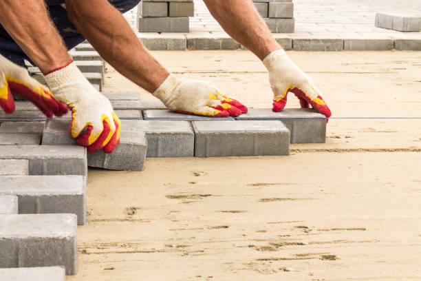Best Driveway Pavers Contractor  in Poplar Bluff, MO